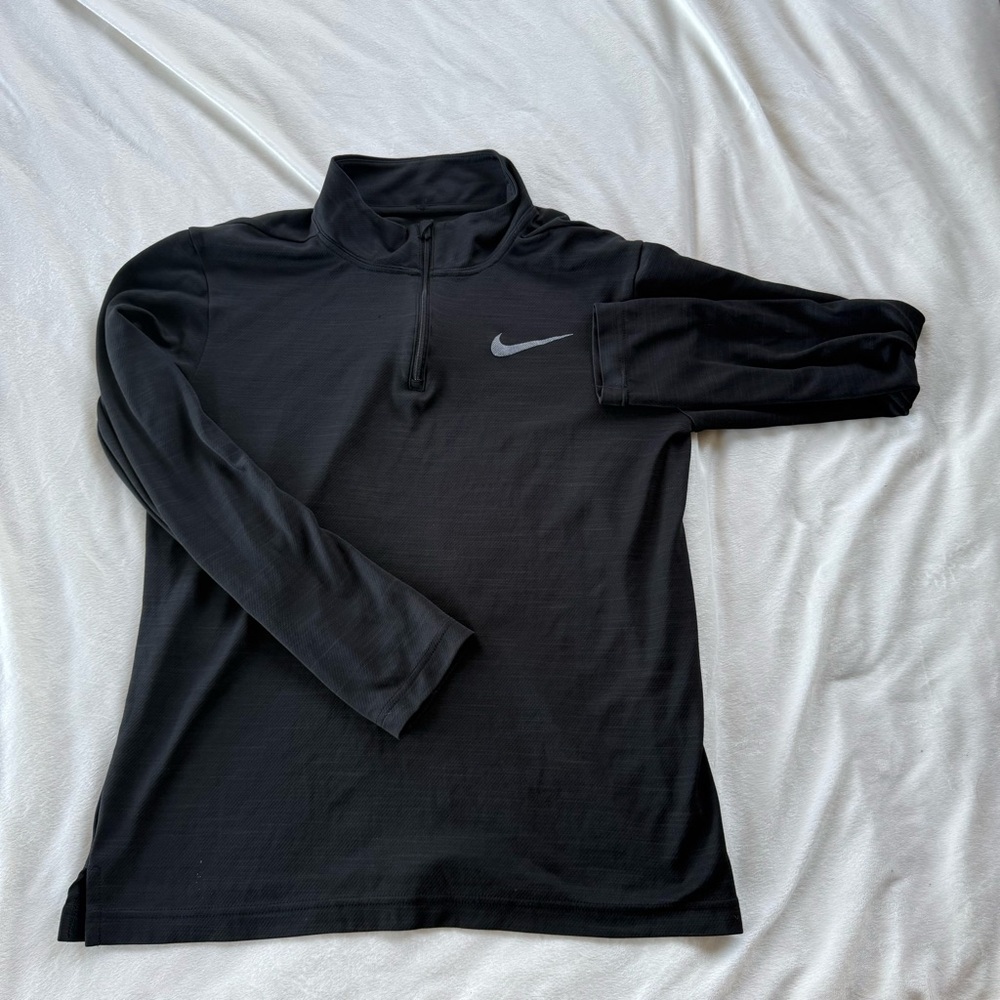Nike men’s Black long sleeve Quarter Zip Pullover small dri-fit - Picture 2 of 9